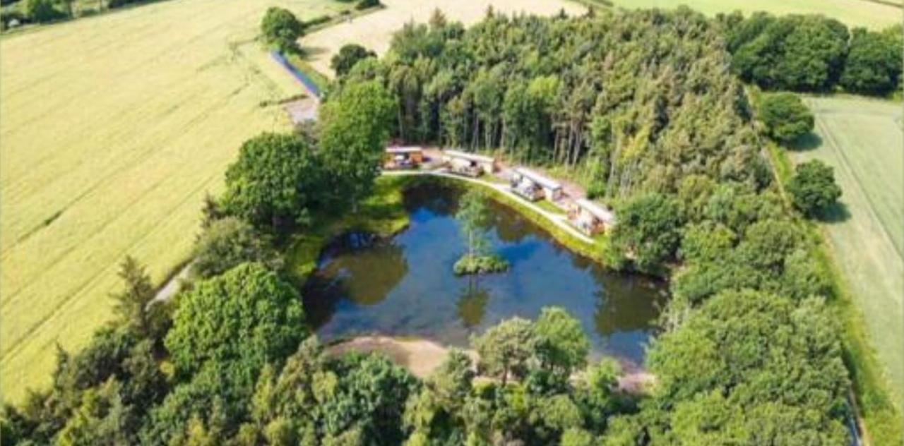 Rowan Boutique Lodge For Couples With A Dog Йорк Экстерьер фото